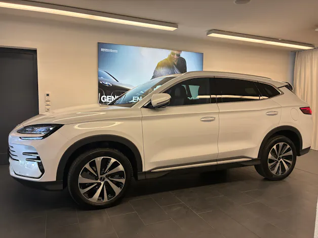 BYD Seal U DM-i Design AWD