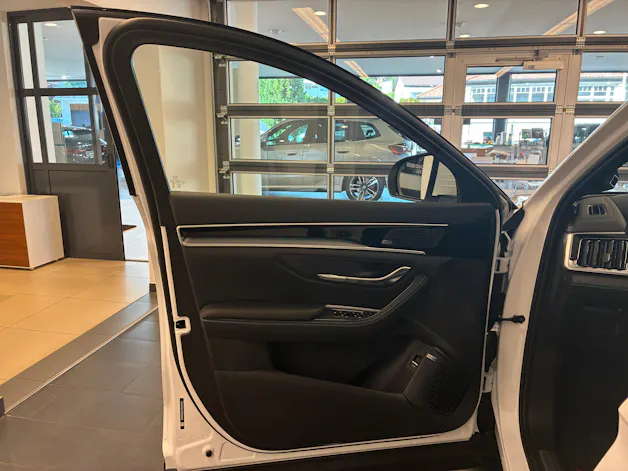 BYD Seal U DM-i Design AWD