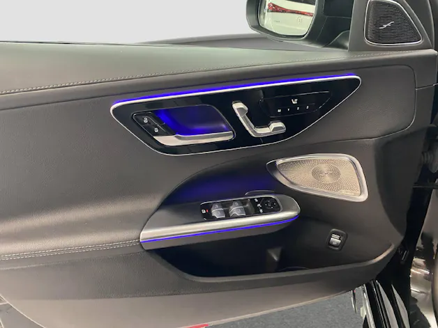 MERCEDES-BENZ C 220 d Swiss Star AMG Line