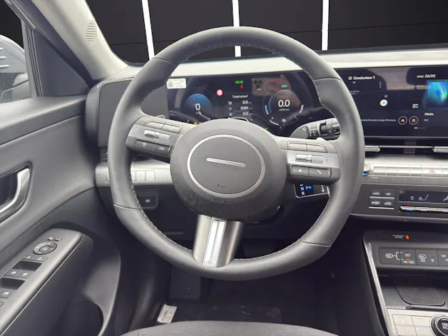 HYUNDAI Kona 1.6 GDi HEV Amplia DCT