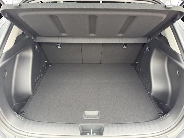 HYUNDAI Kona 1.6 GDi HEV Amplia DCT