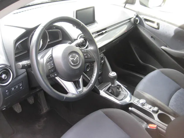 MAZDA 2 1.5i 16V Skyactiv-G Ambition Plus