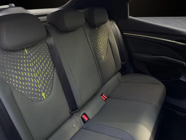 CUPRA Raval 52 kWh VZ Extreme Launch Edition