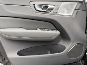VOLVO XC60 2.0 T8 TE Ultra Bright eAWD