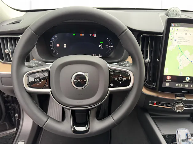 VOLVO XC60 2.0 T8 TE Ultra Bright eAWD