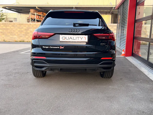 AUDI Q3 40 TDI S line quattro S-tronic