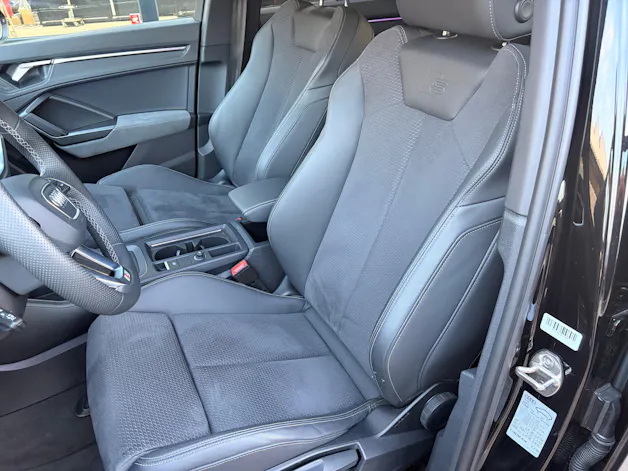 AUDI Q3 40 TDI S line quattro S-tronic