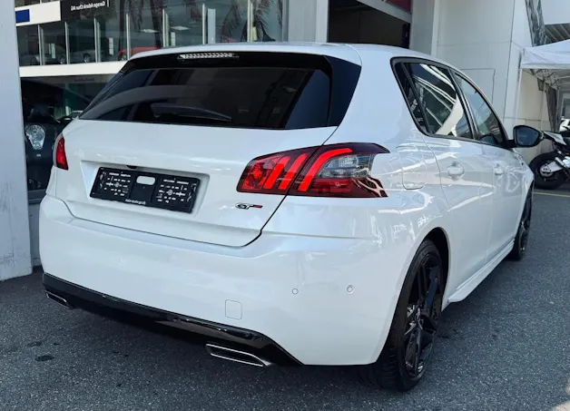 PEUGEOT 308 2.0 BlueHDI GT EAT8