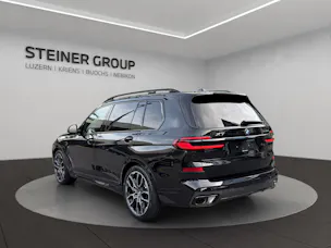 BMW X7 xDrive 48V 40d M Sport Pro Steptronic
