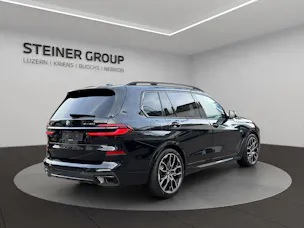 BMW X7 xDrive 48V 40d M Sport Pro Steptronic
