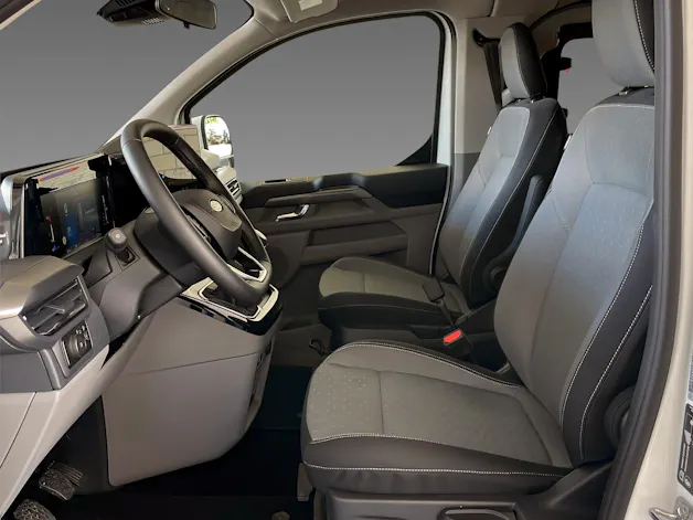 FORD Transit C Nugget 320 L1 2.0 EcoBlue 150 Titanium
