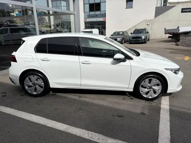VW Golf VIII 1.5 eTSI Life DSG