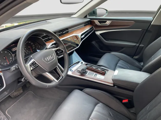 AUDI A6 Avant 45 TFSI Sport S-tronic quattro
