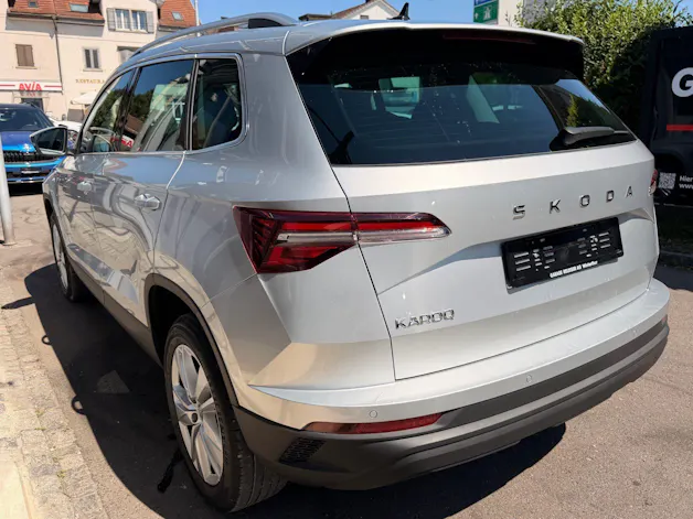 SKODA Karoq Selection *** ACC & RÜCKFAHRKAMERA ***