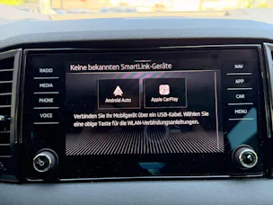 SKODA Karoq Selection *** ACC & RÜCKFAHRKAMERA ***