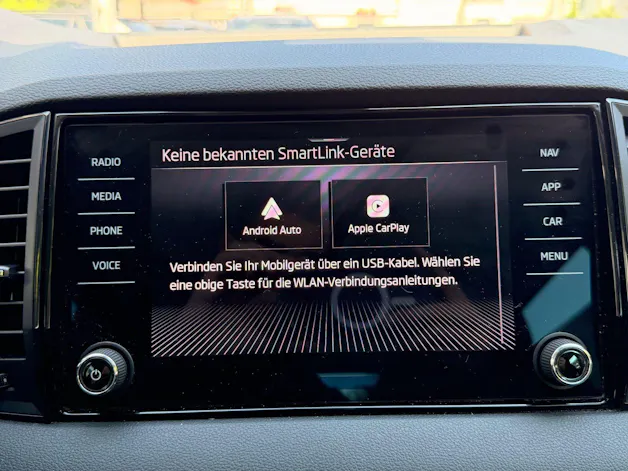 SKODA Karoq Selection *** ACC & RÜCKFAHRKAMERA ***