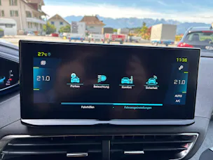 PEUGEOT 3008 300e Hybrid4 GT EAT8