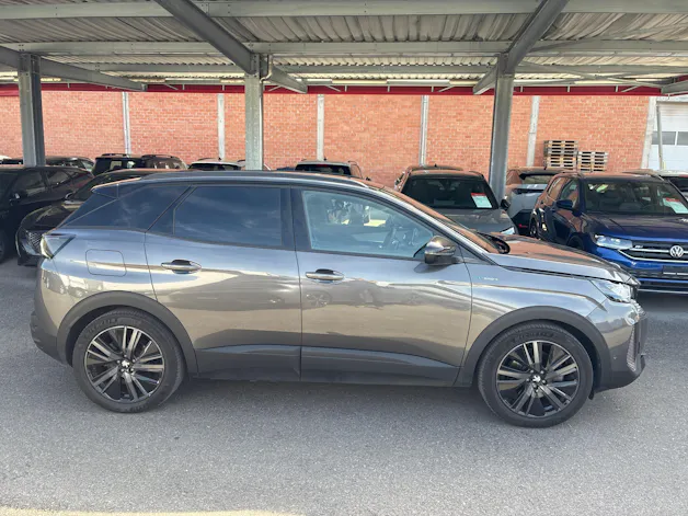 PEUGEOT 3008 300e Hybrid4 GT EAT8