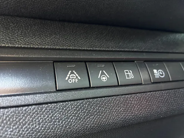 PEUGEOT 3008 300e Hybrid4 GT EAT8