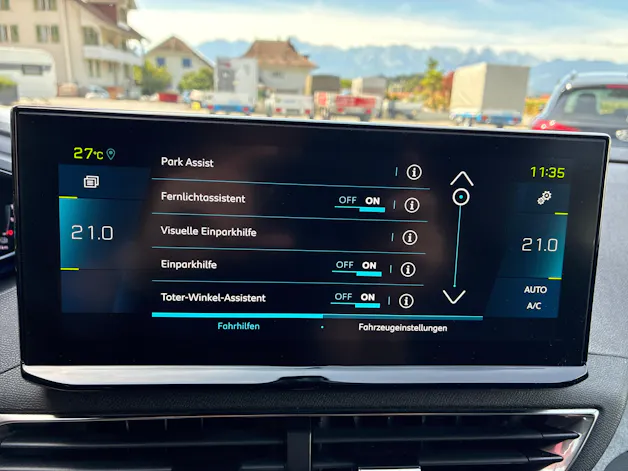 PEUGEOT 3008 300e Hybrid4 GT EAT8