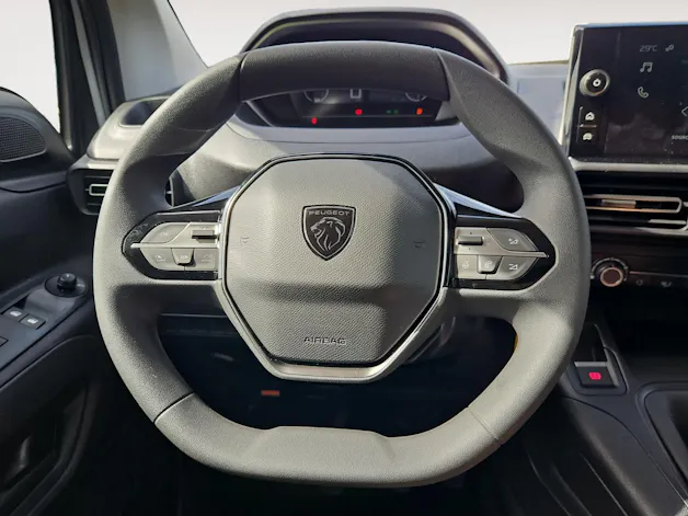 PEUGEOT Partner 1.5 Blue HDi Standard 650kg * Holzboden * Durchladeluke für lange Gegenstände *CarPlay Kabellos