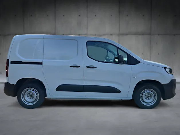 PEUGEOT Partner 1.5 Blue HDi Standard 650kg * Holzboden * Durchladeluke für lange Gegenstände *CarPlay Kabellos