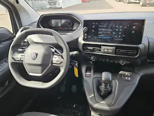 PEUGEOT Partner 1.5 Blue HDi Standard 650kg * Holzboden * Durchladeluke für lange Gegenstände *CarPlay Kabellos