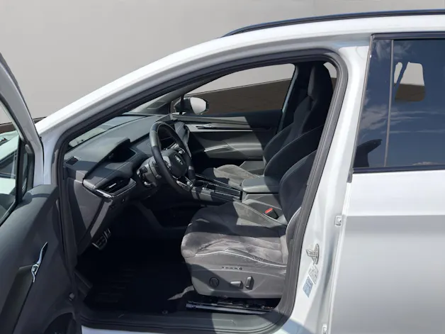 SKODA Enyaq iV 80x SportLine