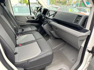 VW Crafter 35 2.0 TDI L3 AT