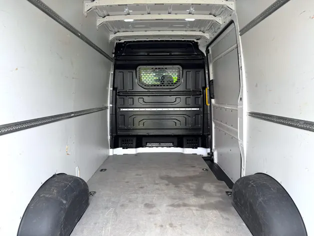 VW Crafter 35 2.0 TDI L3 AT