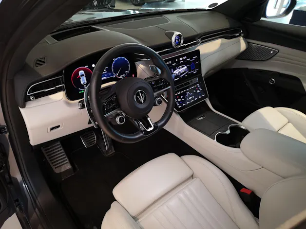 MASERATI Grecale 2.0 MHEV Modena