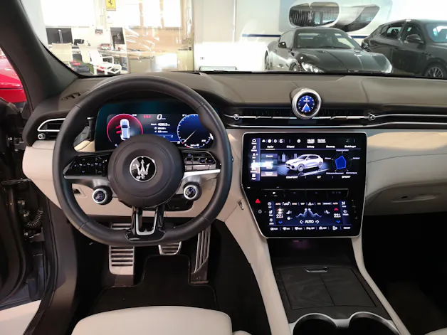 MASERATI Grecale 2.0 MHEV Modena