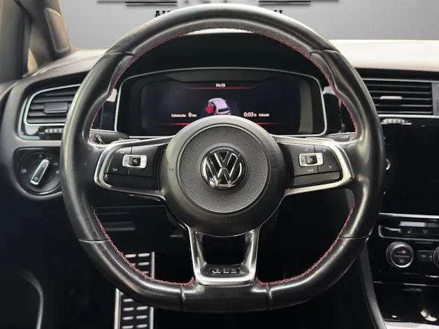VW Golf 2.0 TSI GTI Performance DSG