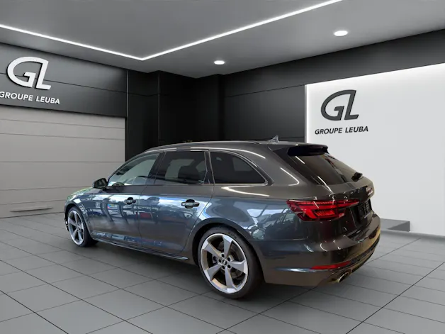 AUDI A4 Avant 2.0T Sport qua.