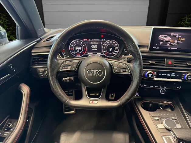 AUDI A4 Avant 2.0T Sport qua.