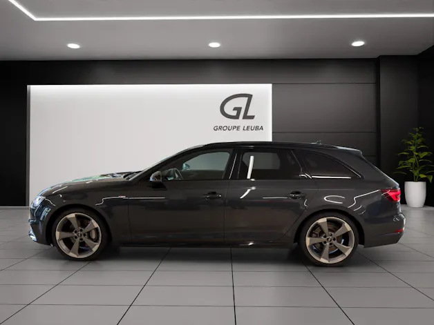 AUDI A4 Avant 2.0T Sport qua.