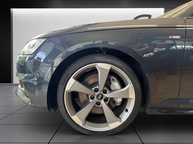 AUDI A4 Avant 2.0T Sport qua.