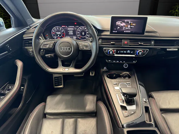 AUDI A4 Avant 2.0T Sport qua.