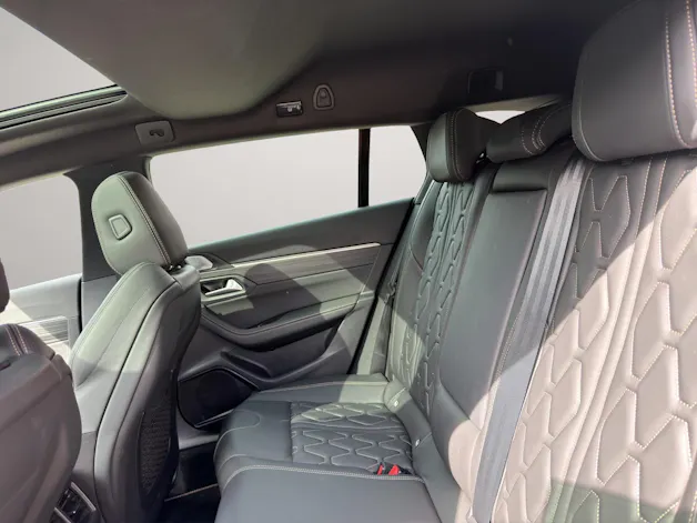 PEUGEOT 508 SW 1.6 Plug-in Hybrid GT