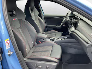 SKODA Octavia Combi 2.0 TSI DSG RS 30 Years Edition