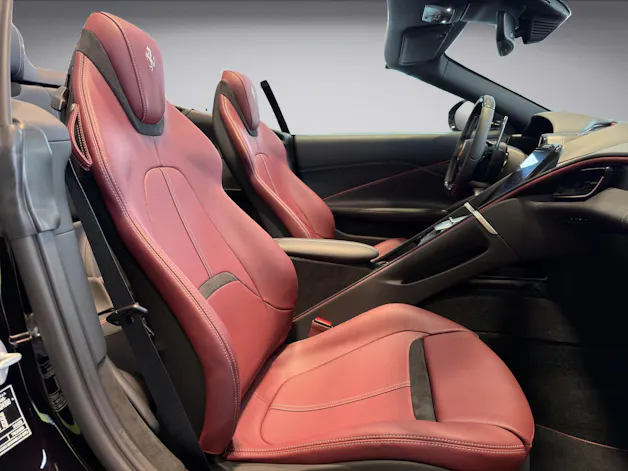 FERRARI Roma Spider 3.9 Turbo