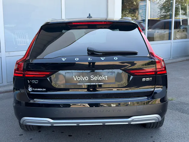 VOLVO V90 Cross Country B5 Diesel MHD Ultimate AWD
