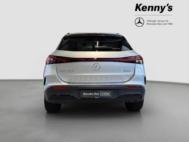 MERCEDES-BENZ EQA 300 Swiss Star AMG Line 4MATIC