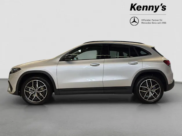 MERCEDES-BENZ EQA 300 Swiss Star AMG Line 4MATIC