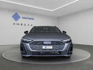 AUDI A5 Avant e-hybrid quattro Attraction 220 kW S tronic