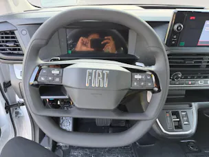FIAT E-Scudo 75kWh L2 * 360 km Reichweite * Top Preis * Holzboden Gratis *