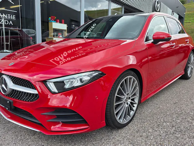MERCEDES-BENZ A 180 AMG Line 7G-DCT