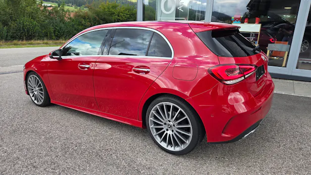 MERCEDES-BENZ A 180 AMG Line 7G-DCT