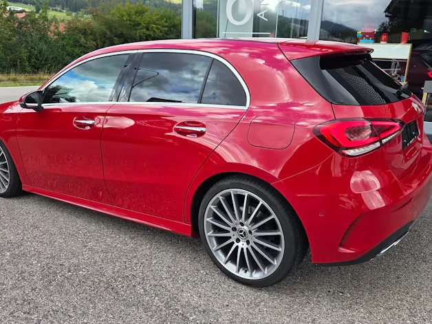 MERCEDES-BENZ A 180 AMG Line 7G-DCT
