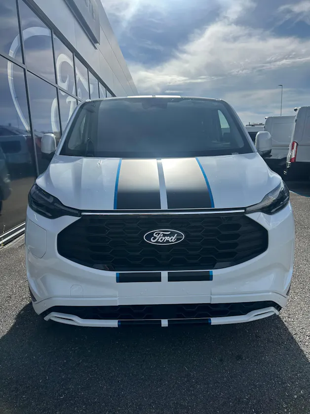 FORD Transit Custom Van 320 L2 2.5 Sport/PHEV/Aut.